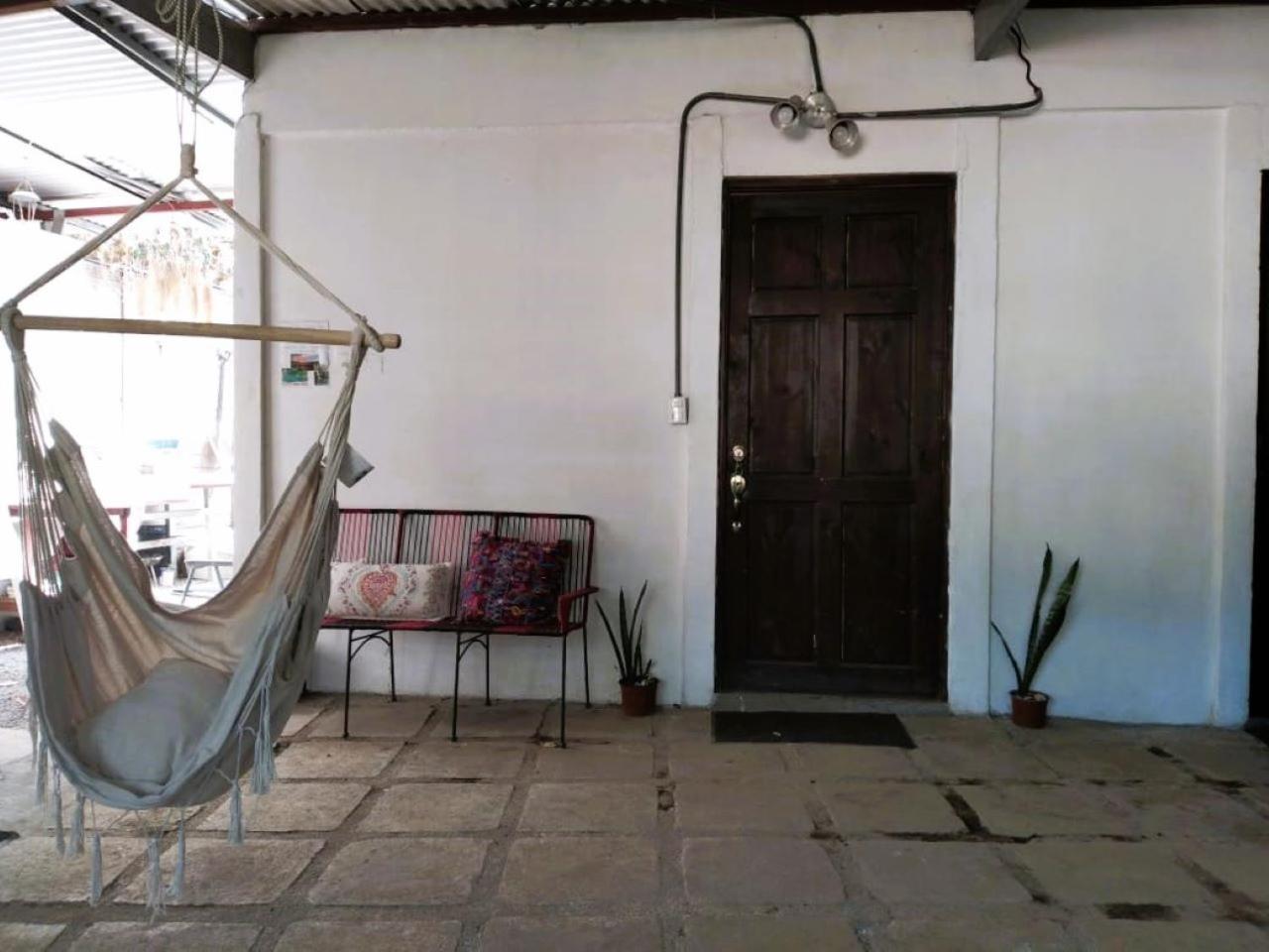 Hogar Tico-Estadounidense Cerca De Aeropuerto Alajuela Esterno foto